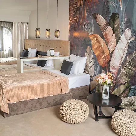 Akacija Luxury Suites *