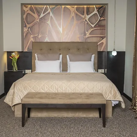 Akacija Luxury Suites