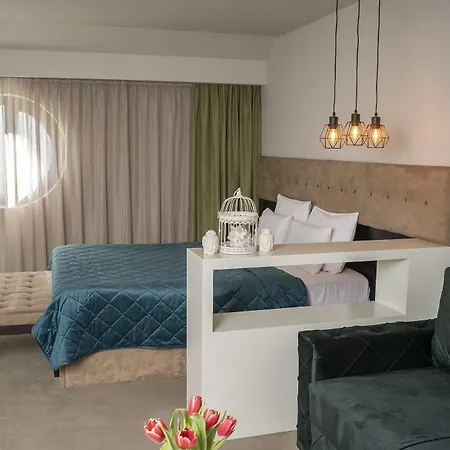 Akacija Luxury Suites *