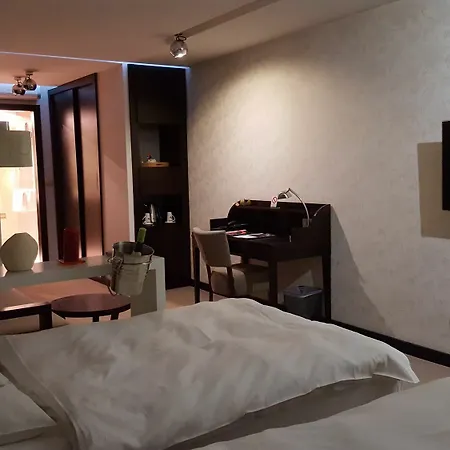 Akacija Luxury Suites * Belgrade