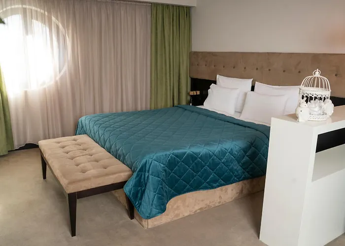 Akacija Luxury Suites- Zemunski Kej *