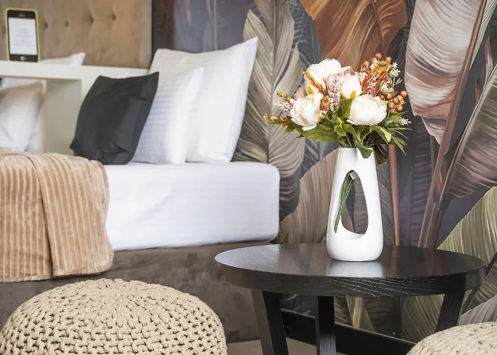 Akacija Luxury Suites- Zemunski Kej * Belgrade