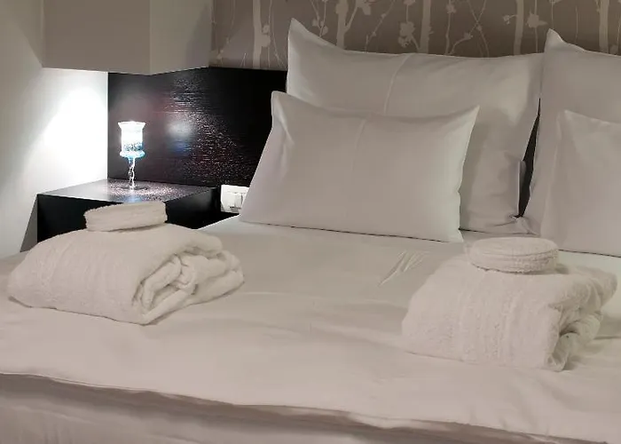 Akacija Luxury Suites- Zemunski Kej Appartement Belgrade